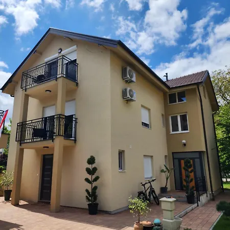 Dara Apartment *