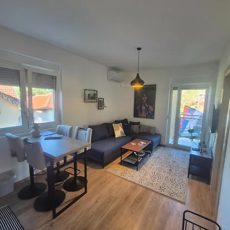 Dara Apartment *