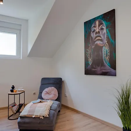 Dara Apartment *