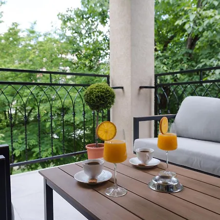 Dara Apartment